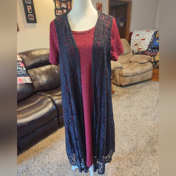 LuLaRoe Joy - Picture 5 of 5